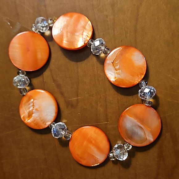 Two handmade bracelets - Picture 2 of 3